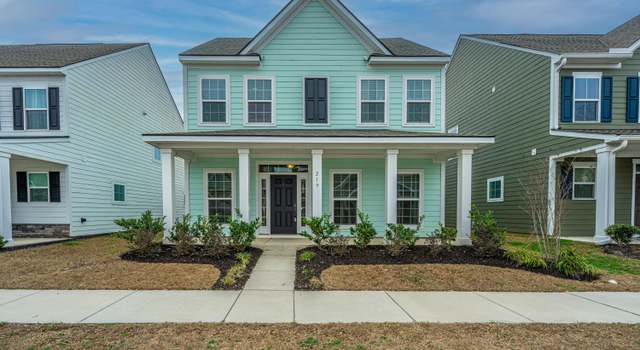 Photo of 219 Corvus St, Summerville, SC 29483