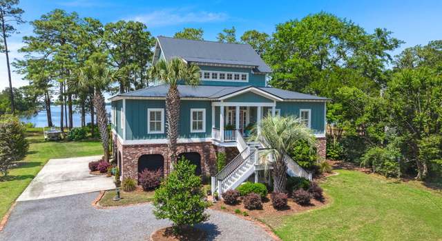 Photo of 423 Lake Moultrie Dr, Bonneau, SC 29431