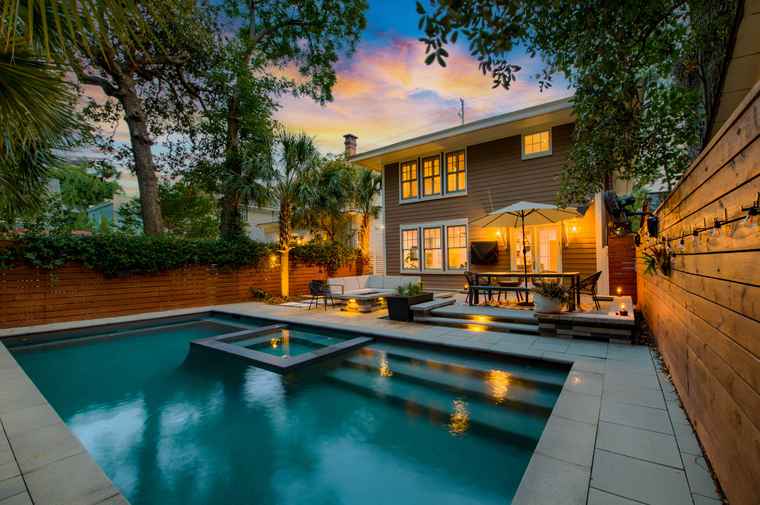 Photo of 340 President St Charleston, SC 29403