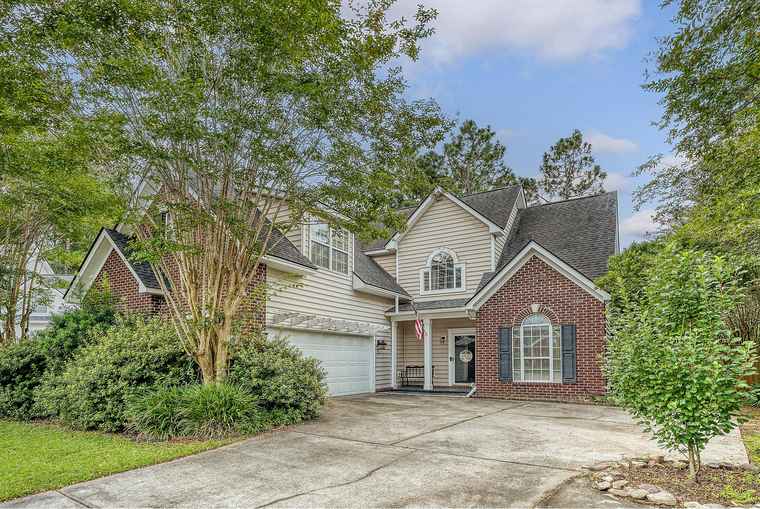 Photo of 30 Muirfield Village Ct Summerville, SC 29483