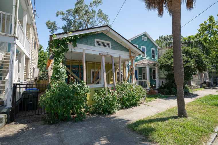 Photo of 63 Nunan St Charleston, SC 29403