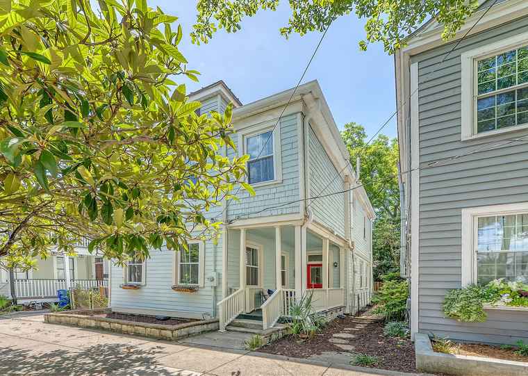 Photo of 169 Fishburne St Charleston, SC 29403