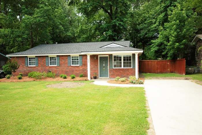 508 Golf Rd Summerville Sc 29483 4 Beds 2 Baths