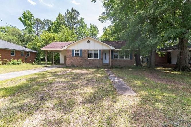 216 Lemmon St, Sumter, SC 29150 | MLS# 21012311 | Redfin