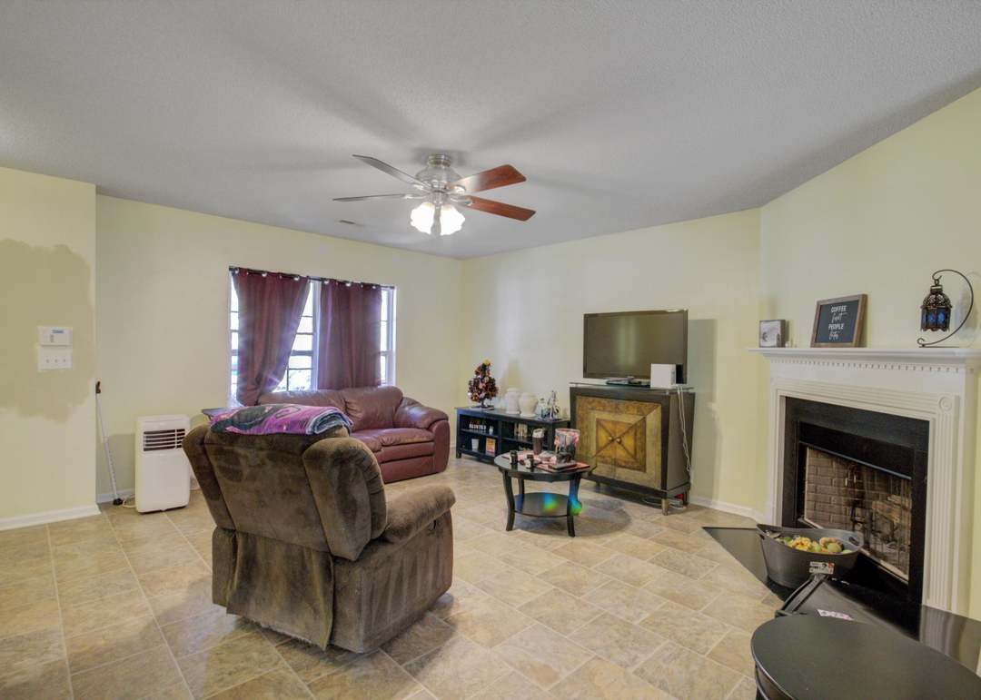 5007 Wigmore St, Summerville, SC 29485