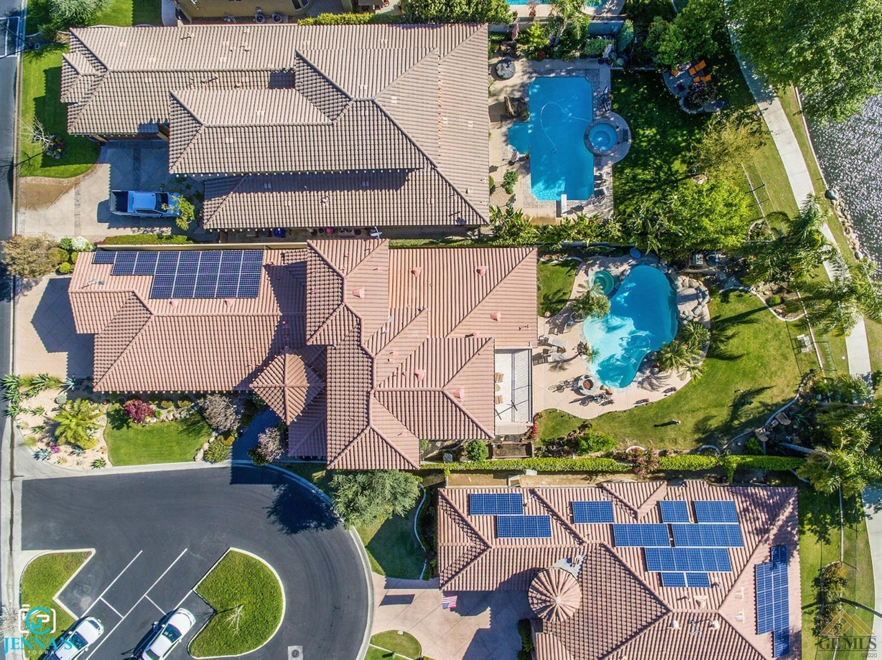 6218 Vista Estrella, Bakersfield, CA 93306 | MLS ...