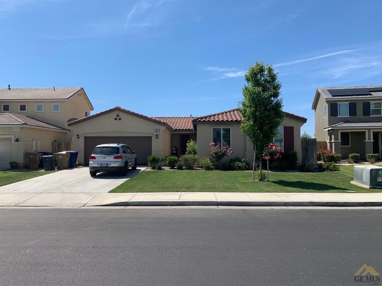 5601 Gozum Dr Bakersfield CA 93313 Redfin 5601 Gozum Dr Bakersfield CA 93313 Redfin