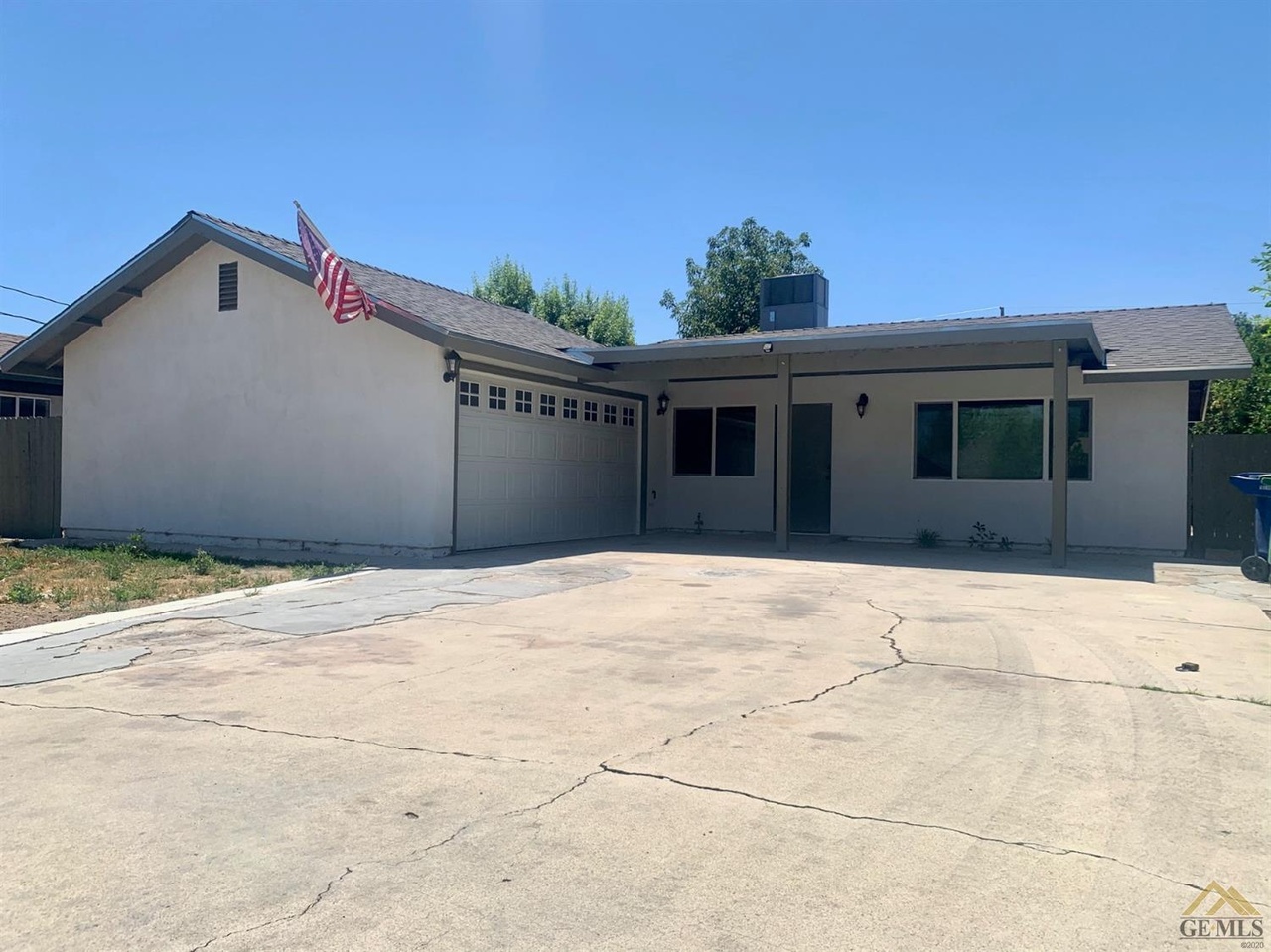 2047 Oleander St, Delano, CA 93215 MLS 202006694 Redfin