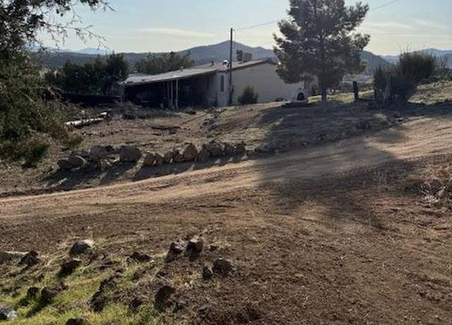 Property at 10908 BLOEMFONTEIN Ct, Tehachapi, CA 93560, 6 beds, 4 baths
