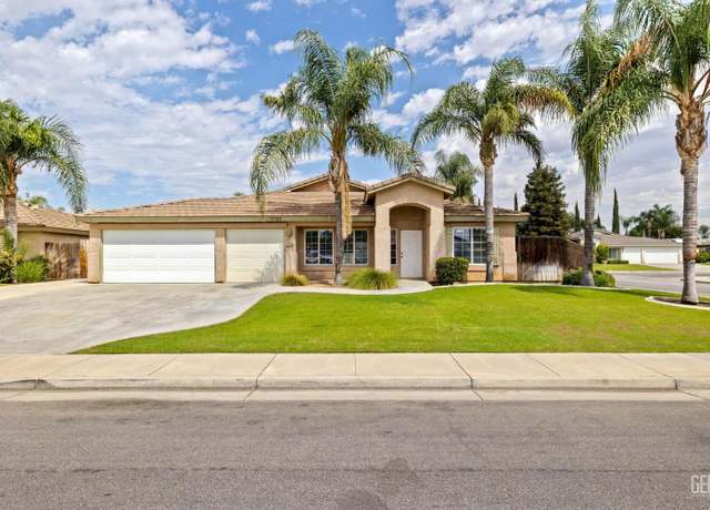 Property at 5700 Via Marisol St, Bakersfield, CA 93308, 4 beds, 2 baths