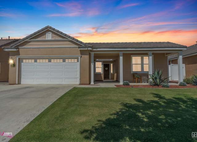 Property at 807 White Alder Dr, Bakersfield, CA 93314, 3 beds, 2 baths