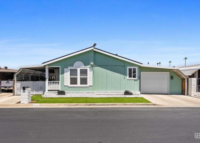 Property at 612 44th St, Bakersfield, CA 93301, 3 beds, 2 baths