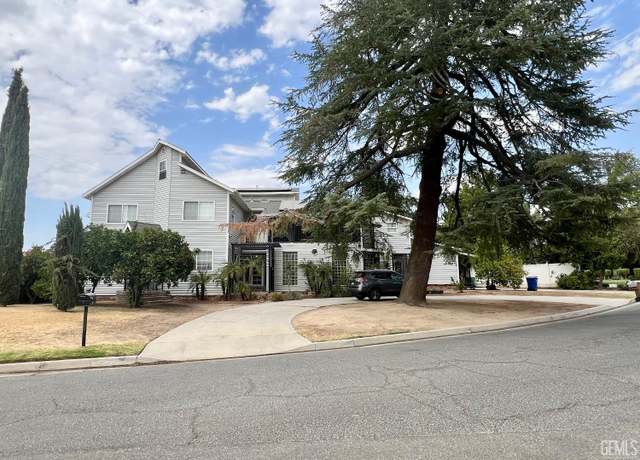 Property at 200 El Cielo Dr, Bakersfield, CA 93305, 10 beds, 5 baths