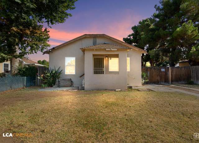 Property at 214 Wilson Ave, Bakersfield, CA 93308, 4 beds, 2 baths