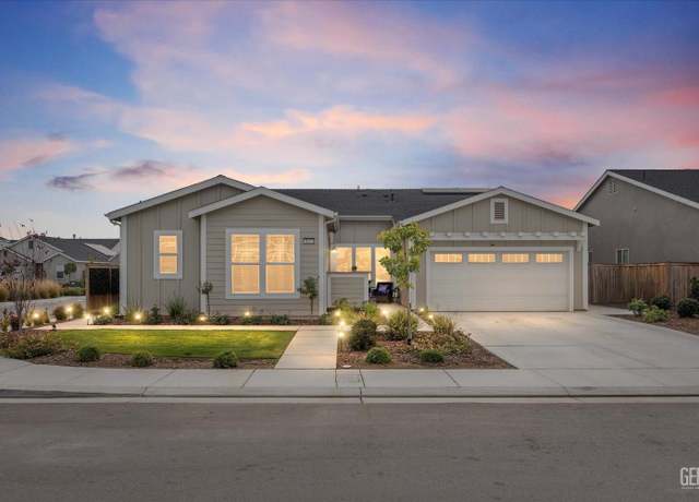 Property at 9413 Hill Springs Ln, Shafter, CA 93263, 4 beds, 3 baths