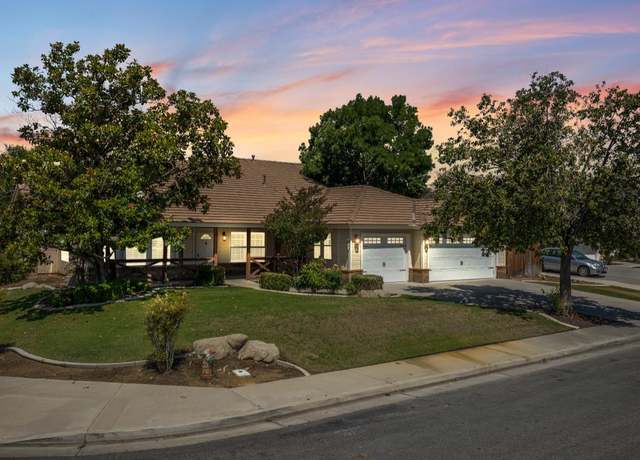 Property at 4801 Equestrian Ave, Bakersfield, CA 93312, 4 beds, 2 baths