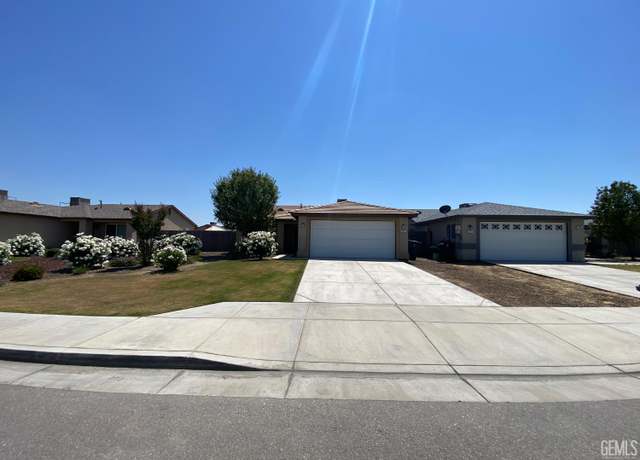 Property at 421 Salazar Ave, Bakersfield, CA 93307, 4 beds, 2 baths