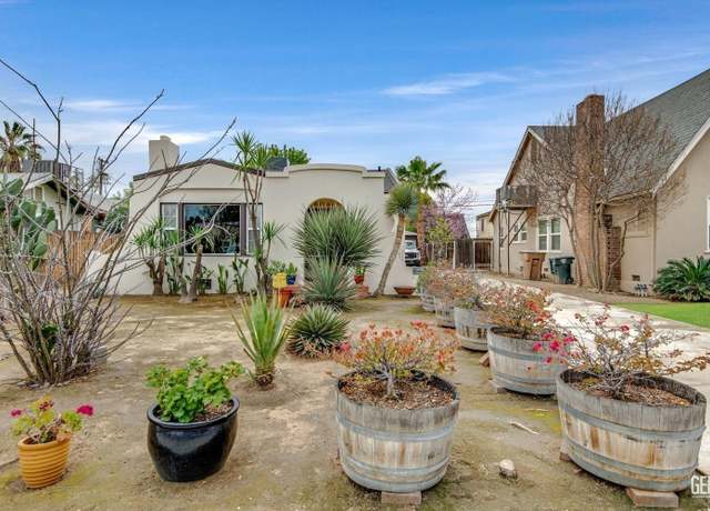 Property at 2825 San Emidio St, Bakersfield, CA 93304, 2 beds, 1 bath