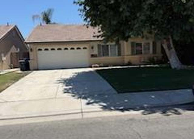 Property at 10011 Grand View Summit Dr, Bakersfield, CA 93311, 3 beds, 2 baths