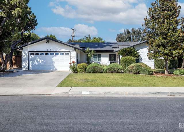 Property at 217 El Rio Dr, Bakersfield, CA 93309, 4 beds, 3 baths