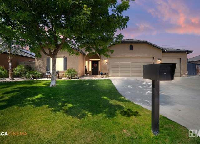 Property at 212 Woodlands Meadow Ct, Bakersfield, CA 93308, 4 beds, 2 baths