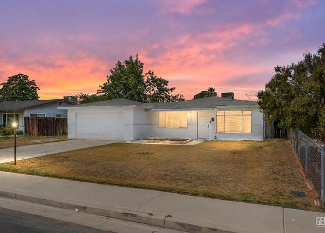 Property at 1504 Hub Ave, Bakersfield, CA 93304, 3 beds, 2 baths