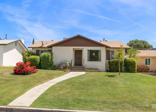 Property at 2919 Dartmouth St, Bakersfield, CA 93305, 4 beds, 2 baths