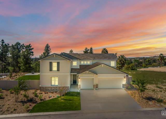 Property at 5609 Levanto St, Bakersfield, CA 93306, 4 beds, 3.5 baths