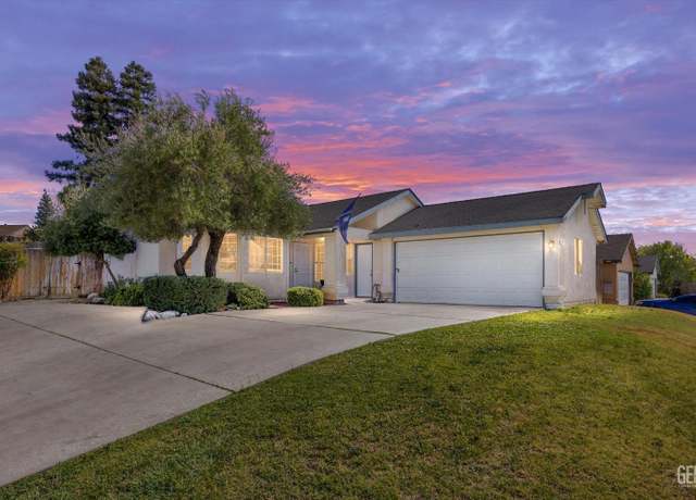 Property at 6305 Wolfe Creek Dr, Bakersfield, CA 93306, 3 beds, 2 baths