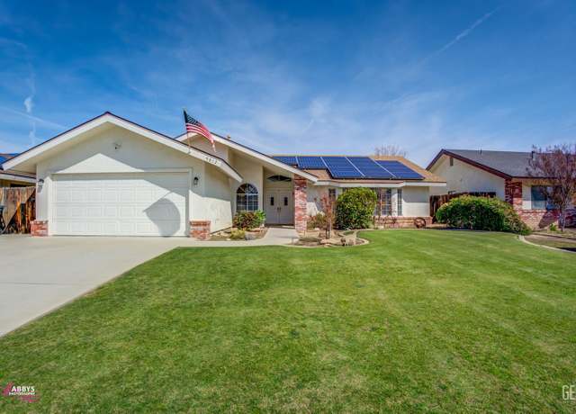 Property at 9812 Marilee Ave, Bakersfield, CA 93312, 3 beds, 2 baths