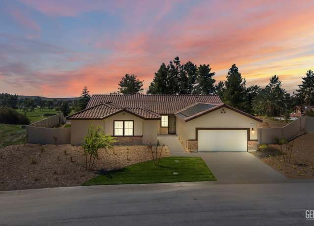 Property at 5804 Levanto St, Bakersfield, CA 93306, 4 beds, 3 baths