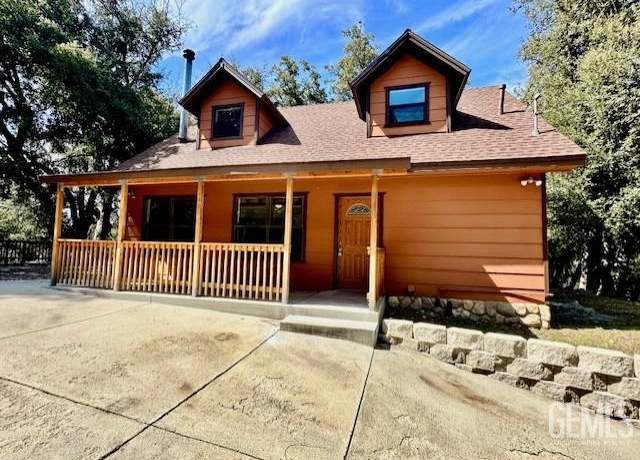 Property at 2215 Woodland Dr, Pine Mountain Club, CA 93222, 3 beds, 1.75 baths