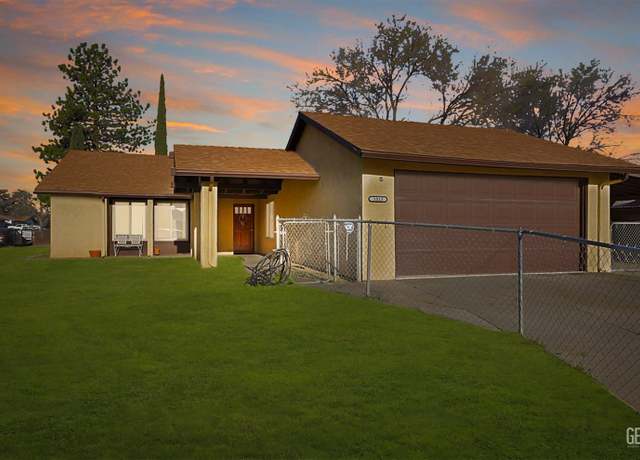 Property at 1013 Cypress Way, Tehachapi, CA 93561, 5 beds, 2 baths