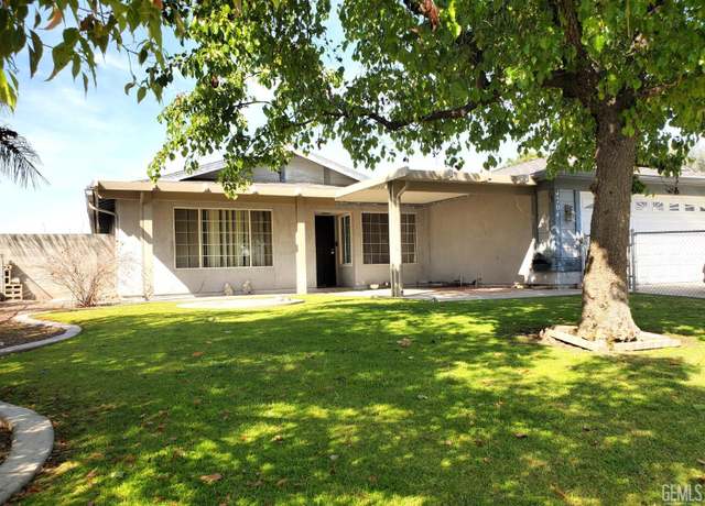 Property at 4204 Tyndall Ave, Bakersfield, CA 93313, 4 beds, 2 baths