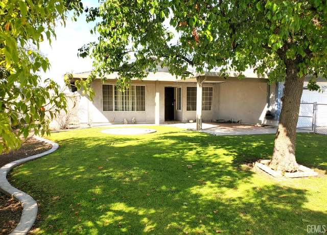 Property at 4204 Tyndall Ave, Bakersfield, CA 93313, 4 beds, 2 baths