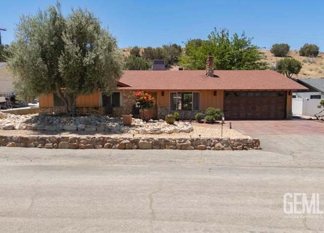 Property at 8318 Southlake, Lake Isabella, CA 93240, 3 beds, 2 baths