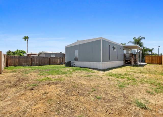 Property at 6601 Eucalyptus Dr #220, Bakersfield, CA 93306, 3 beds, 2 baths