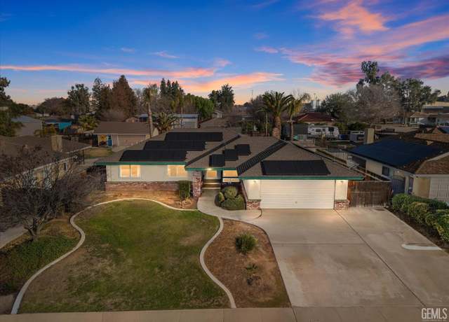 Property at 6504 Cherrywood Ave, Bakersfield, CA 93308, 3 beds, 2 baths