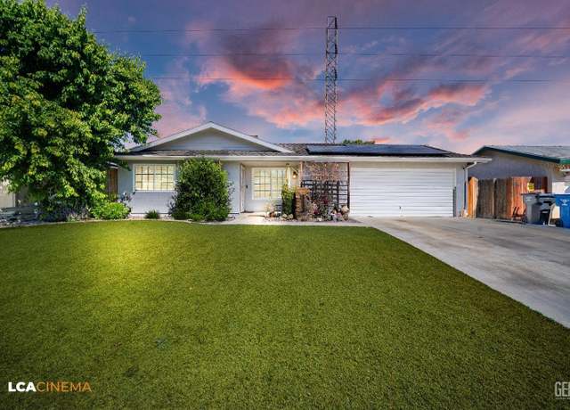 Property at 808 Johnnie St, Bakersfield, CA 93308, 3 beds, 2 baths