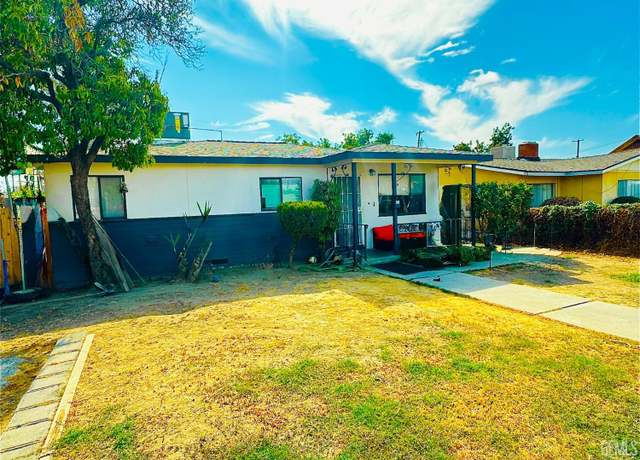 Property at 1111 Chester Pl, Bakersfield, CA 93304, 3 beds, 1 bath