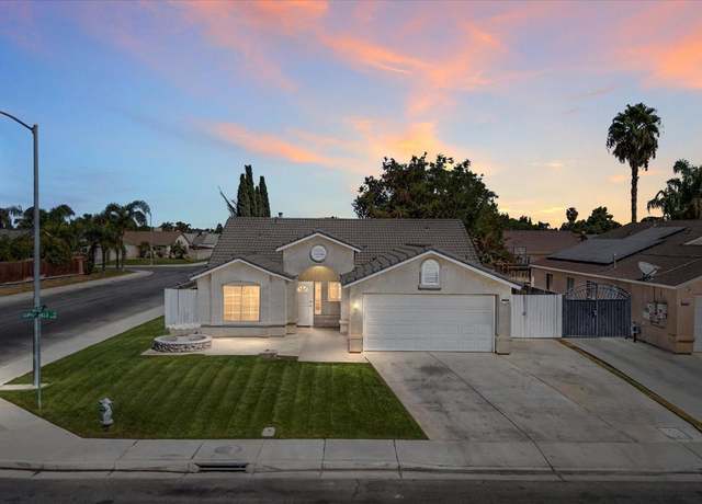 Property at 1216 Clipper Hills Dr, Bakersfield, CA 93307, 4 beds, 2 baths