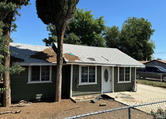 Property at 18492 Smith Ln, Shafter, CA 93263, 2 beds, 1 bath