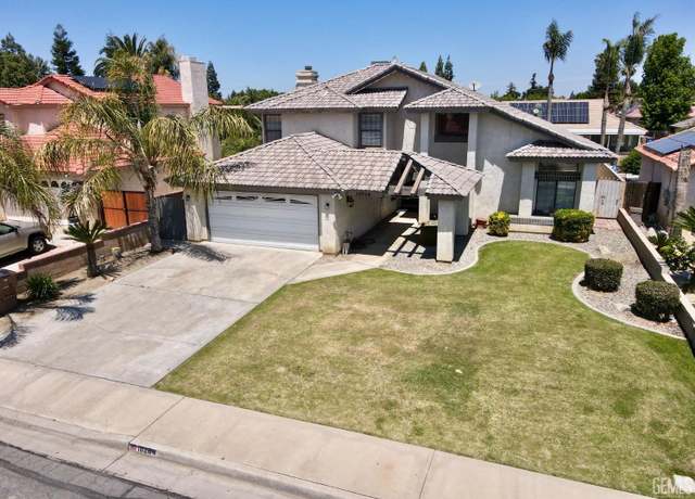 Property at 10204 Sunset Canyon Dr, Bakersfield, CA 93311, 4 beds, 3 baths