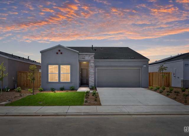 Property at 3111 N Royal Glen Ln, Shafter, CA 93263, 4 beds, 2 baths