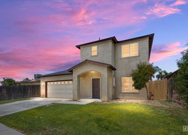 Property at 220 Ixtapa Dr, Bakersfield, CA 93307, 3 beds, 3 baths