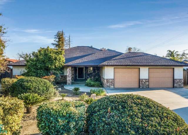 Property at 10701 Meacham Rd, Bakersfield, CA 93312, 3 beds, 2.75 baths