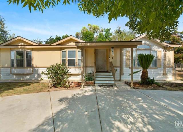 Property at 22940 Fast Ct, Bakersfield, CA 93314, 3 beds, 2 baths