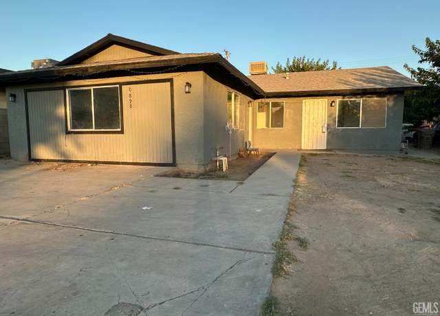 Property at 9808 Myrtle Ave, Bakersfield, CA 93241, 3 beds, 2 baths