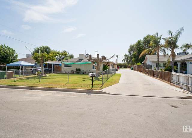 Property at 814 Crane St, Bakersfield, CA 93306, 6 beds, 3 baths