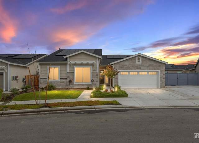 Property at 9316 Parkdale Way, Shafter, CA 93263, 4 beds, 2 baths